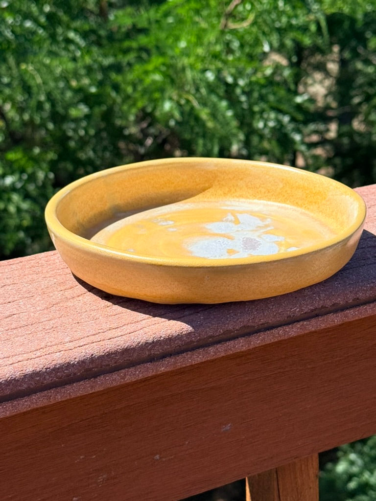 Round Ceramic Plate — Citron Yellow with Blue Oyster Glaze